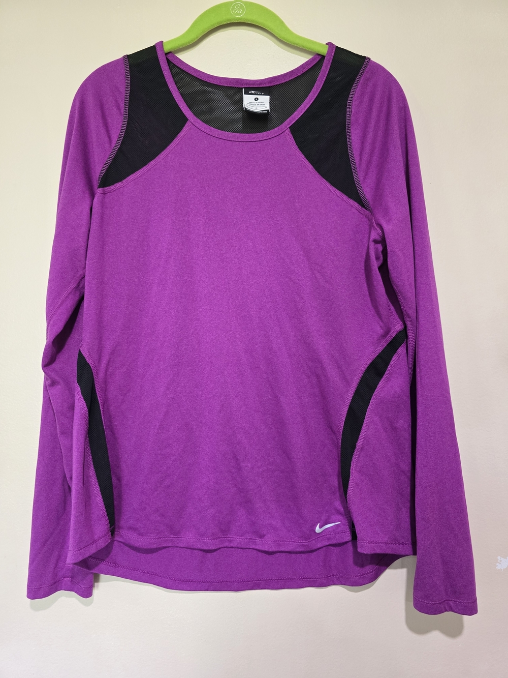 Nike NWOT Purple Long Sleeve Mesh-Accent Dri-Fit Top